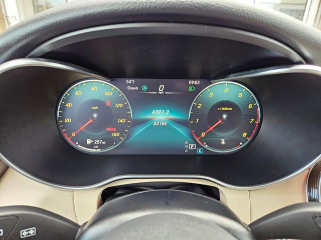 Used 2022 Mercedes-Benz GLC 300 4MATIC image 22
