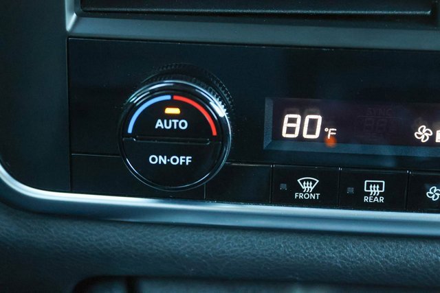 Used 2025 Nissan Rogue SV image 25