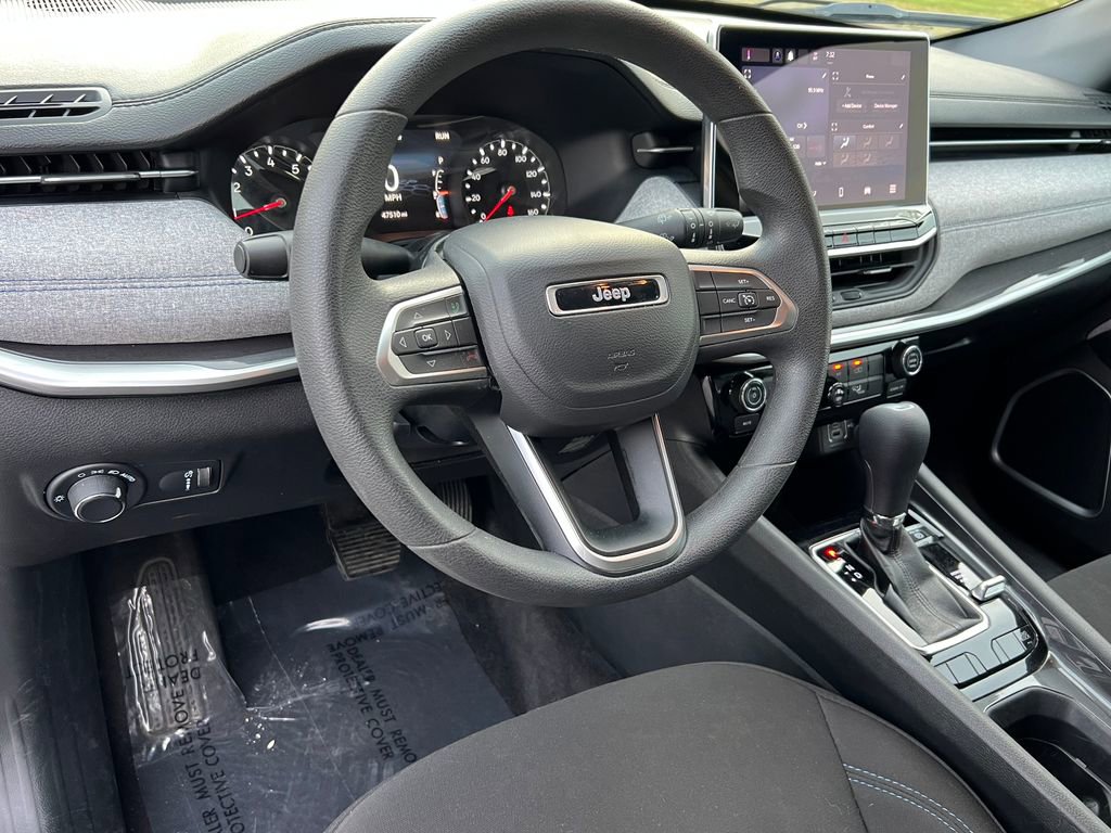 Used 2023 Jeep Compass Sport AWD/4WD image 16