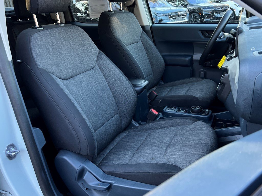 Used 2023 Ford Maverick XLT w/ Black Appearance Package image 9