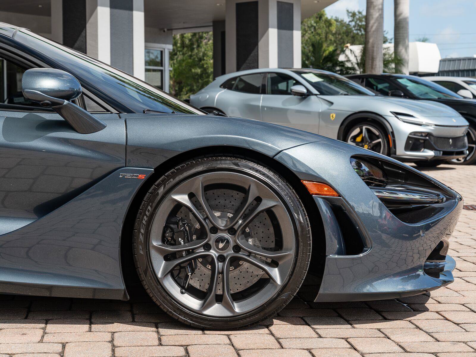 Used 2020 McLaren 720S Spider RWD image 29