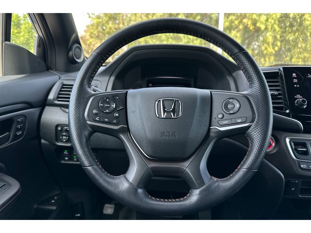 Used 2024 Honda Passport TrailSport image 35