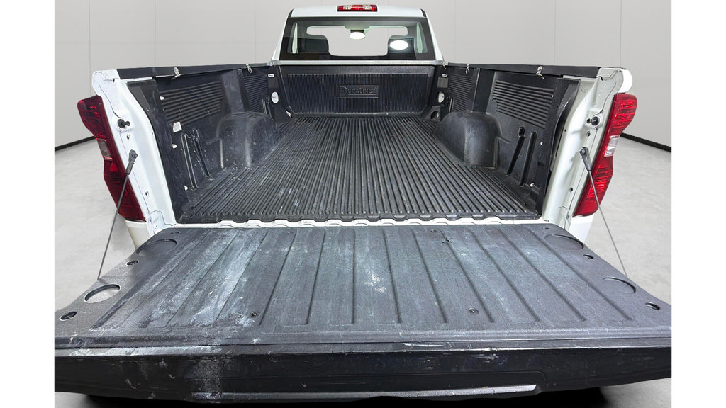 Used 2025 Chevrolet Silverado 1500 W/T RWD image 27