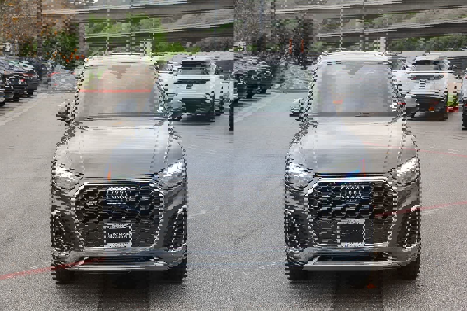 Used 2023 Audi Q5 2.0T Premium Plus w/ Premium Plus Package image 2