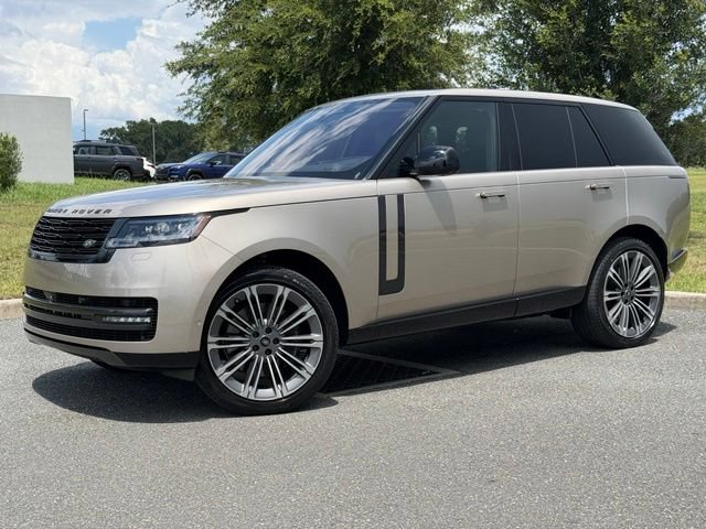 Used 2023 Land Rover Range Rover Autobiography AWD/4WD image 2