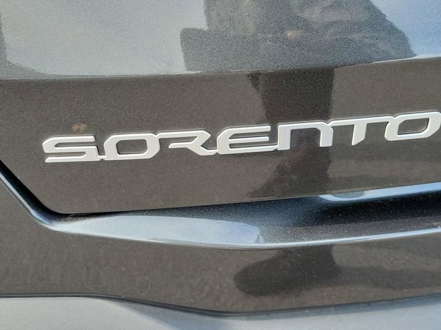 Used 2025 Kia Sorento EX image 8