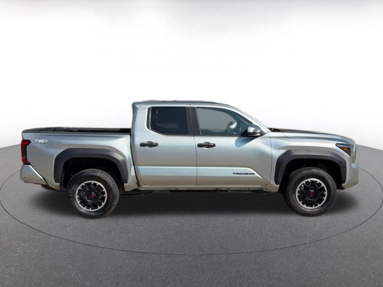 Used 2024 Toyota Tacoma TRD Off-Road AWD/4WD image 54
