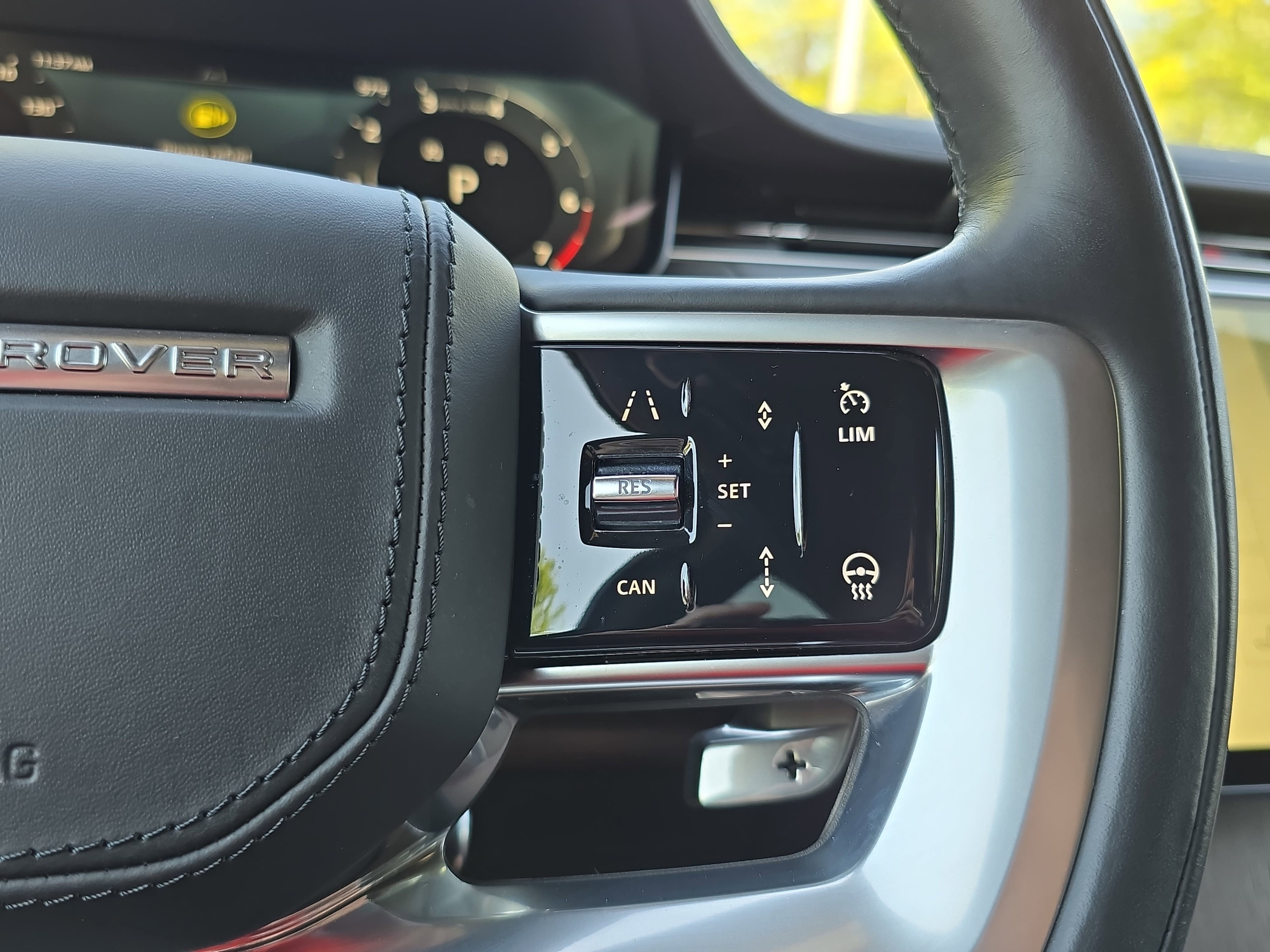 Certified 2024 Land Rover Range Rover SE AWD/4WD image 18