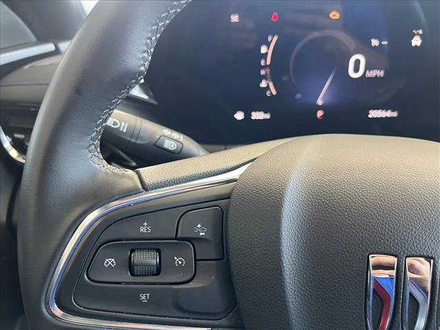Used 2025 Buick Envista Sport Touring image 19