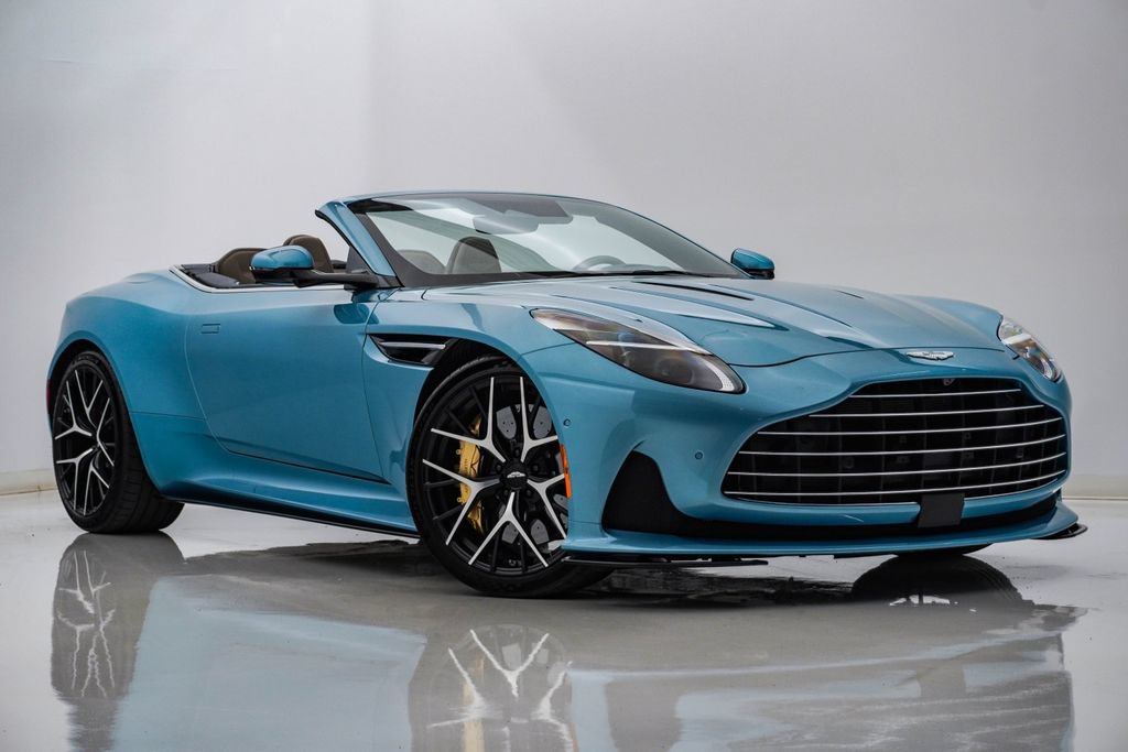 Used 2024 Aston Martin DB12 Convertible RWD image 1