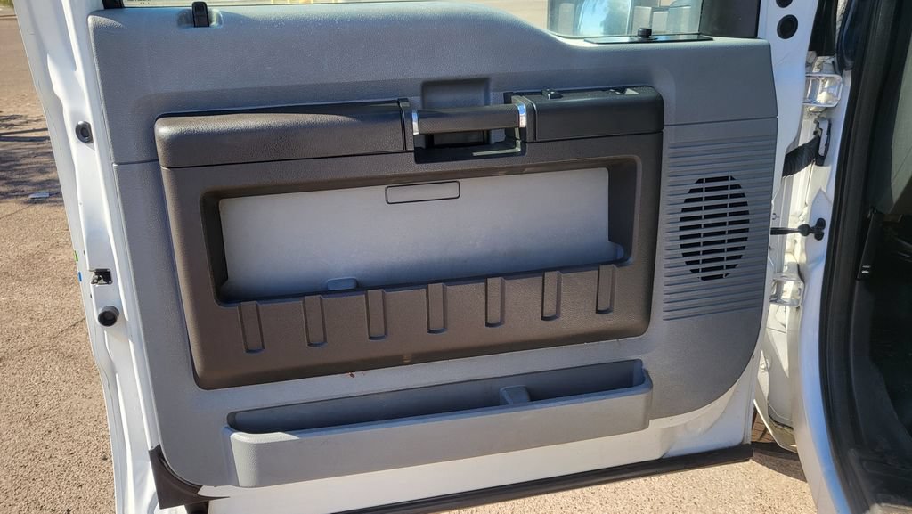 Used 2014 Ford F250 XL w/ Power Equipment Group RWD image 22