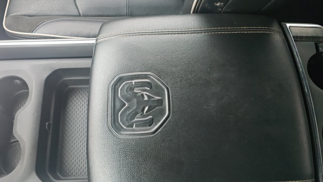 Used 2025 RAM 2500 Laramie AWD/4WD image 41