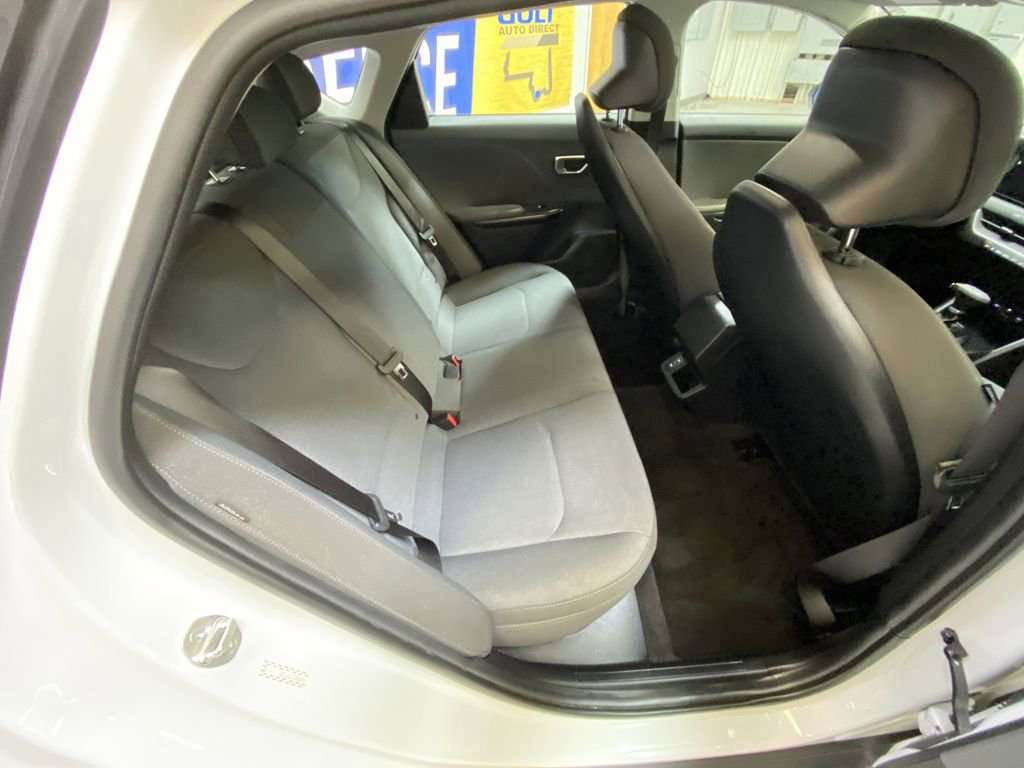 Used 2025 Kia K4 FWD image 27