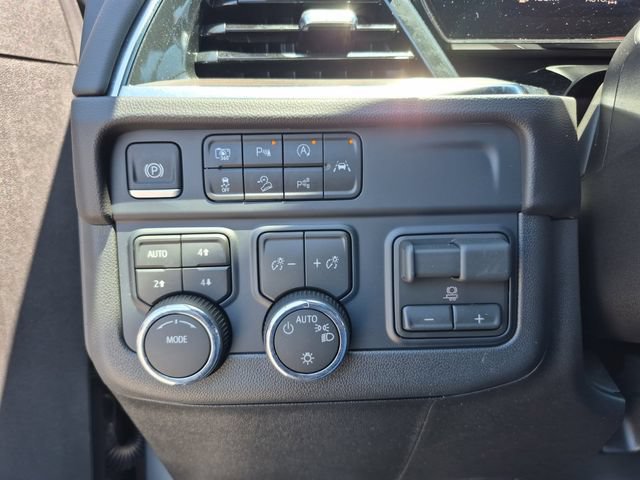 Certified 2026 Chevrolet Tahoe LS w/ LPO, Dark Essentials Package AWD/4WD image 24
