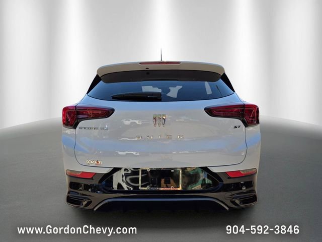 Used 2024 Buick Encore GX Sport Touring w/ Comfort Package FWD image 4
