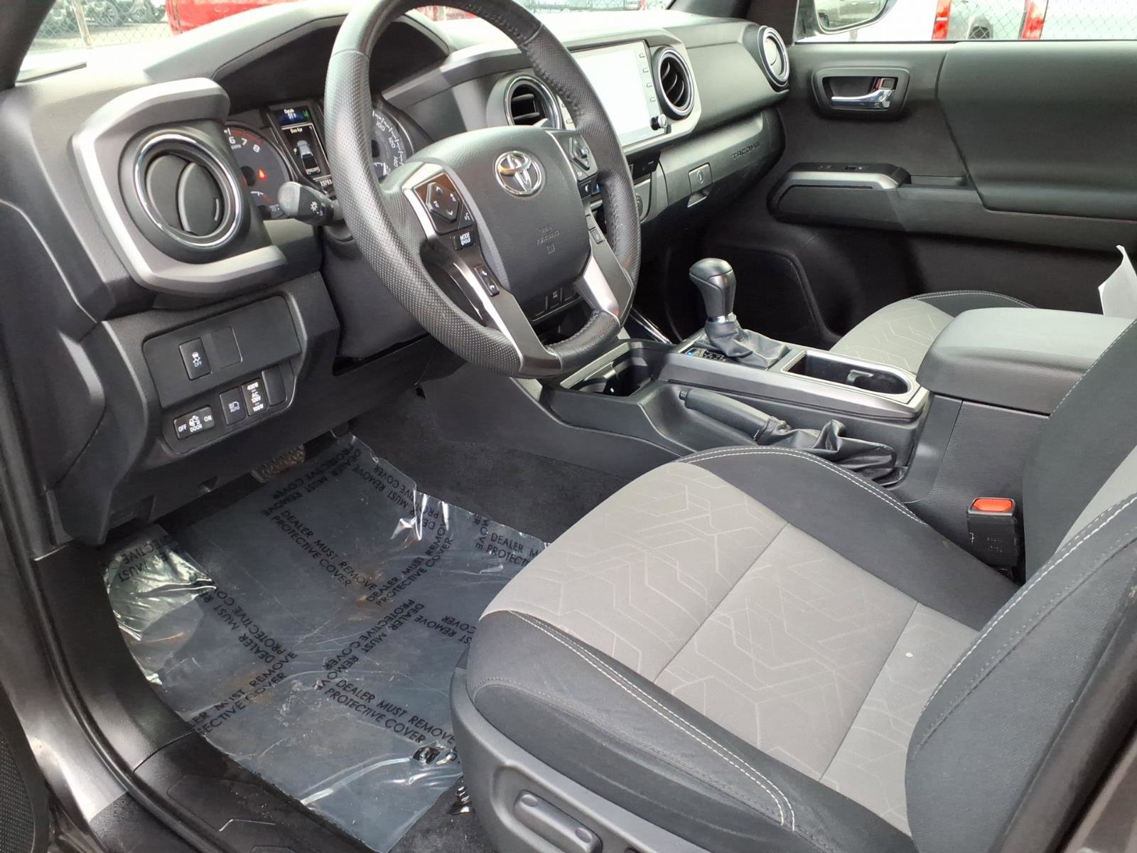 Certified 2023 Toyota Tacoma TRD Off-Road AWD/4WD image 12