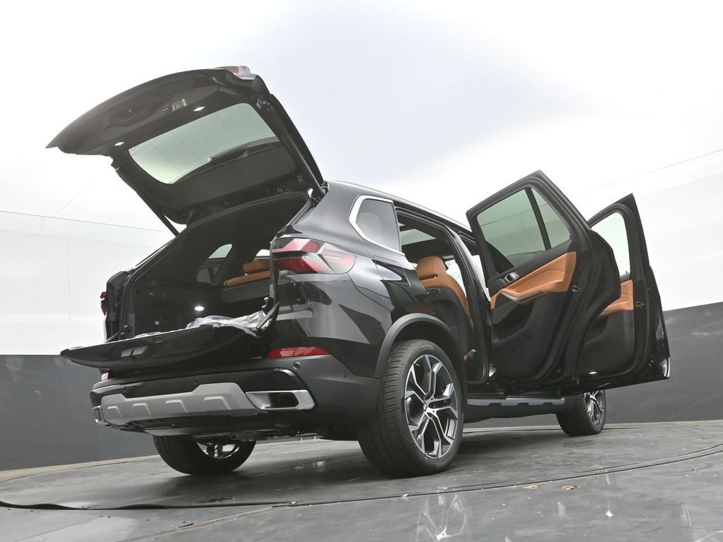 New 2026 BMW X5 xDrive50e AWD/4WD image 51