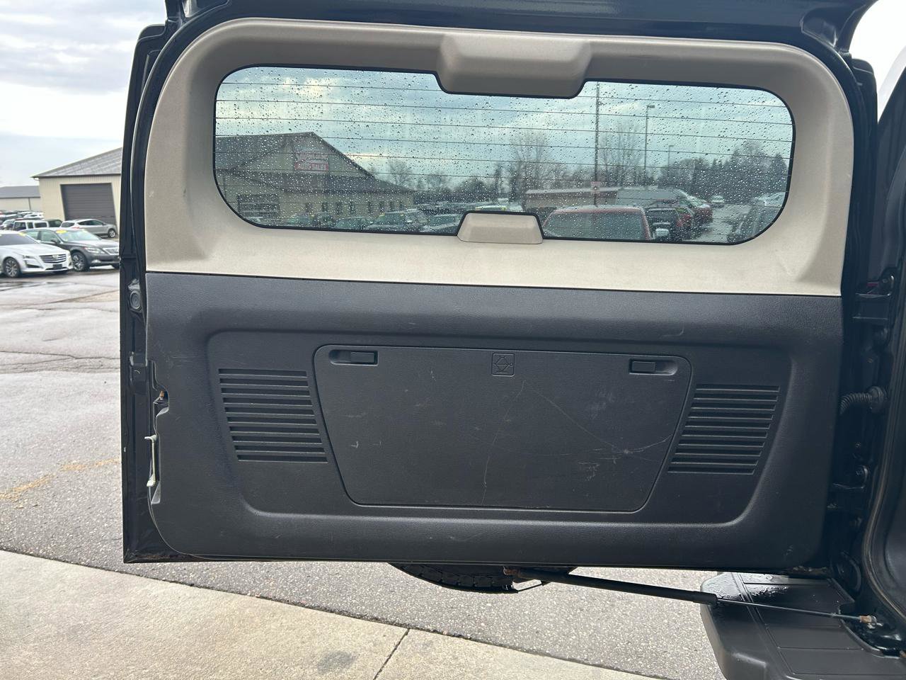 Used 2007 HUMMER H3 Adventure image 18