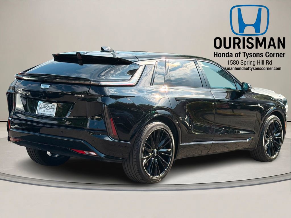 Used 2024 Cadillac Lyriq Sport RWD image 3