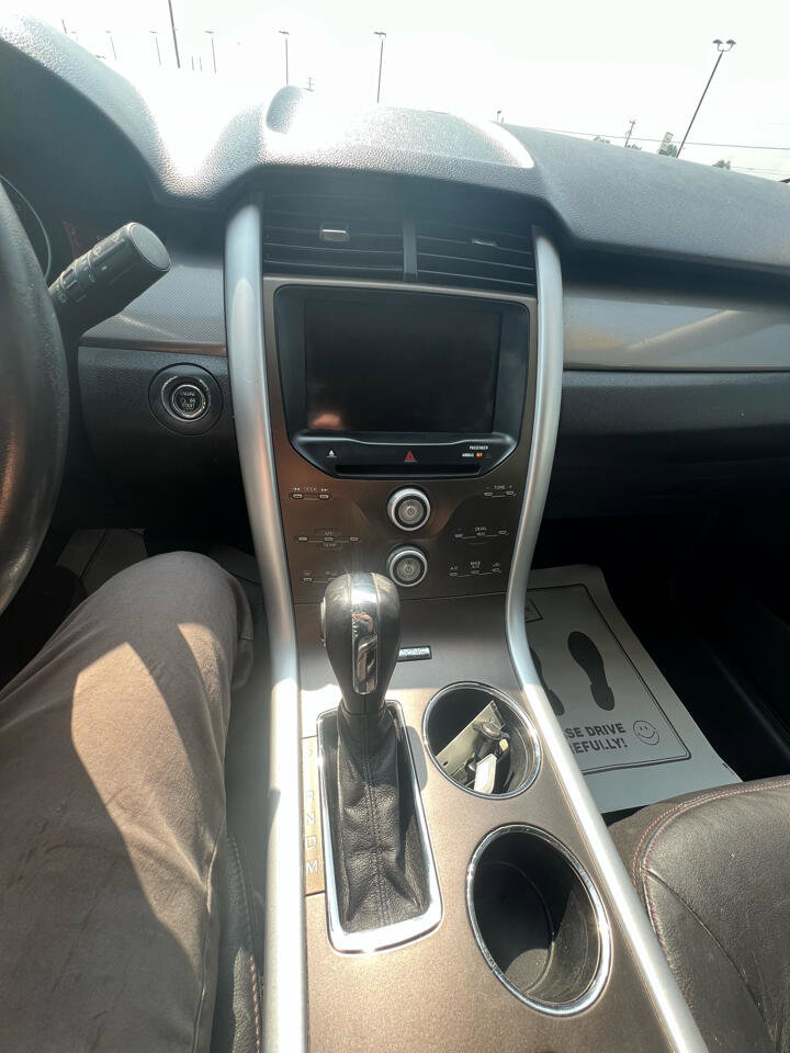 Used 2011 Ford Edge SEL w/ Canadian Comfort Pkg image 21