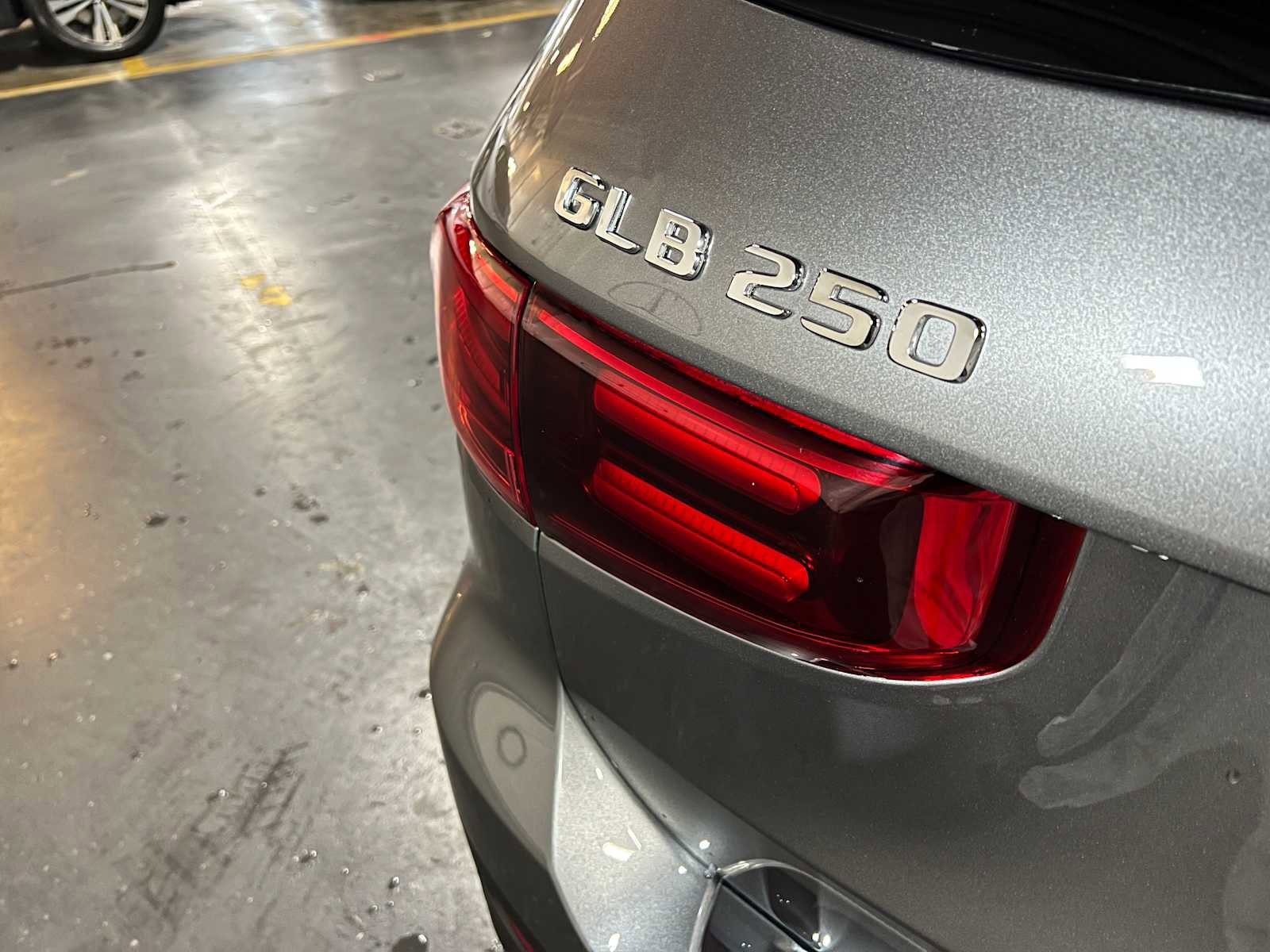 Certified 2025 Mercedes-Benz GLB 250 4MATIC image 14