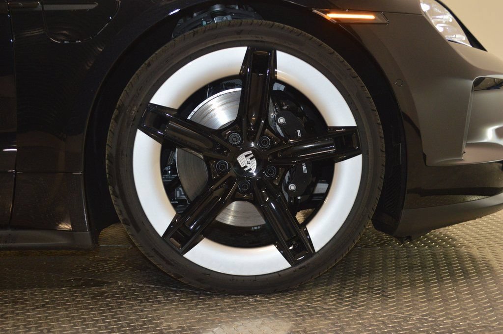 New 2026 Porsche Taycan RWD image 16