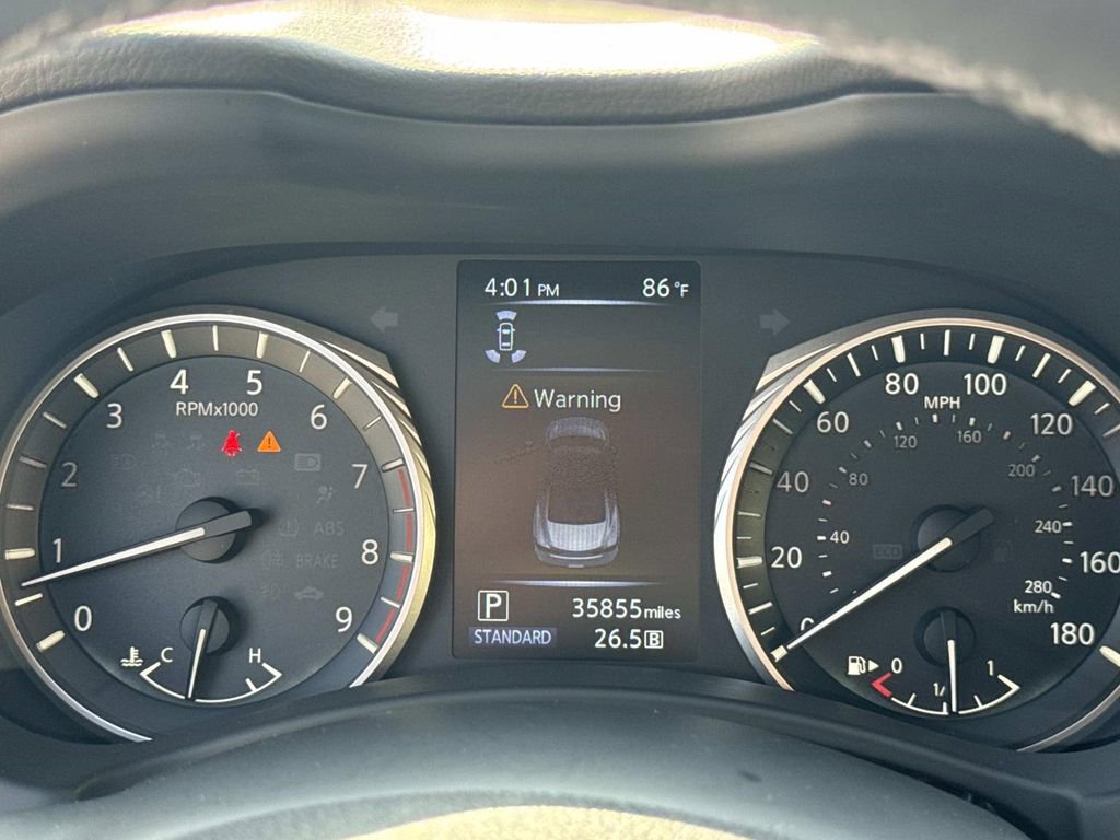 Certified 2022 INFINITI Q60 3.0t Luxe w/ Cargo Package image 17