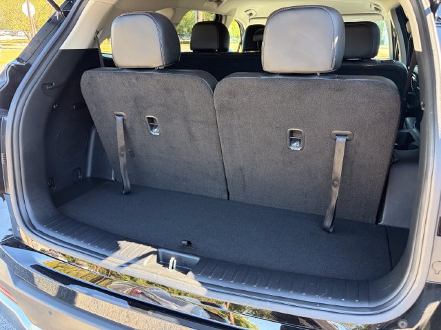 Certified 2025 Kia Sorento S AWD/4WD image 23