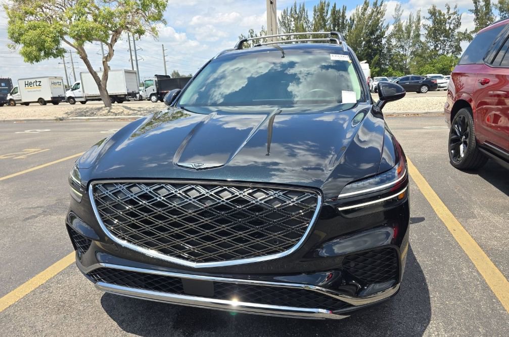 Used 2026 Genesis GV70 2.5T AWD/4WD image 2