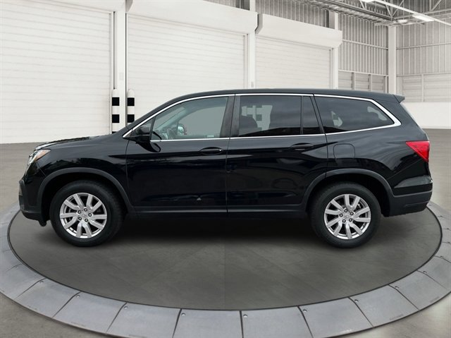 Used 2020 Honda Pilot LX image 1