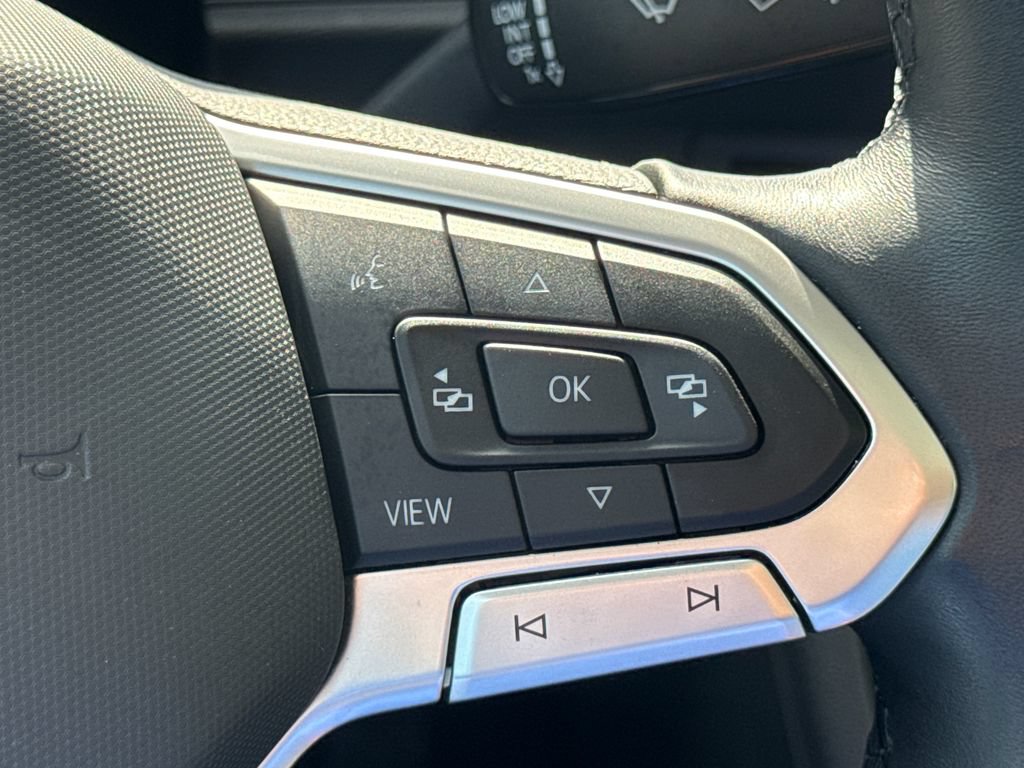 Used 2022 Volkswagen Jetta SE FWD image 29
