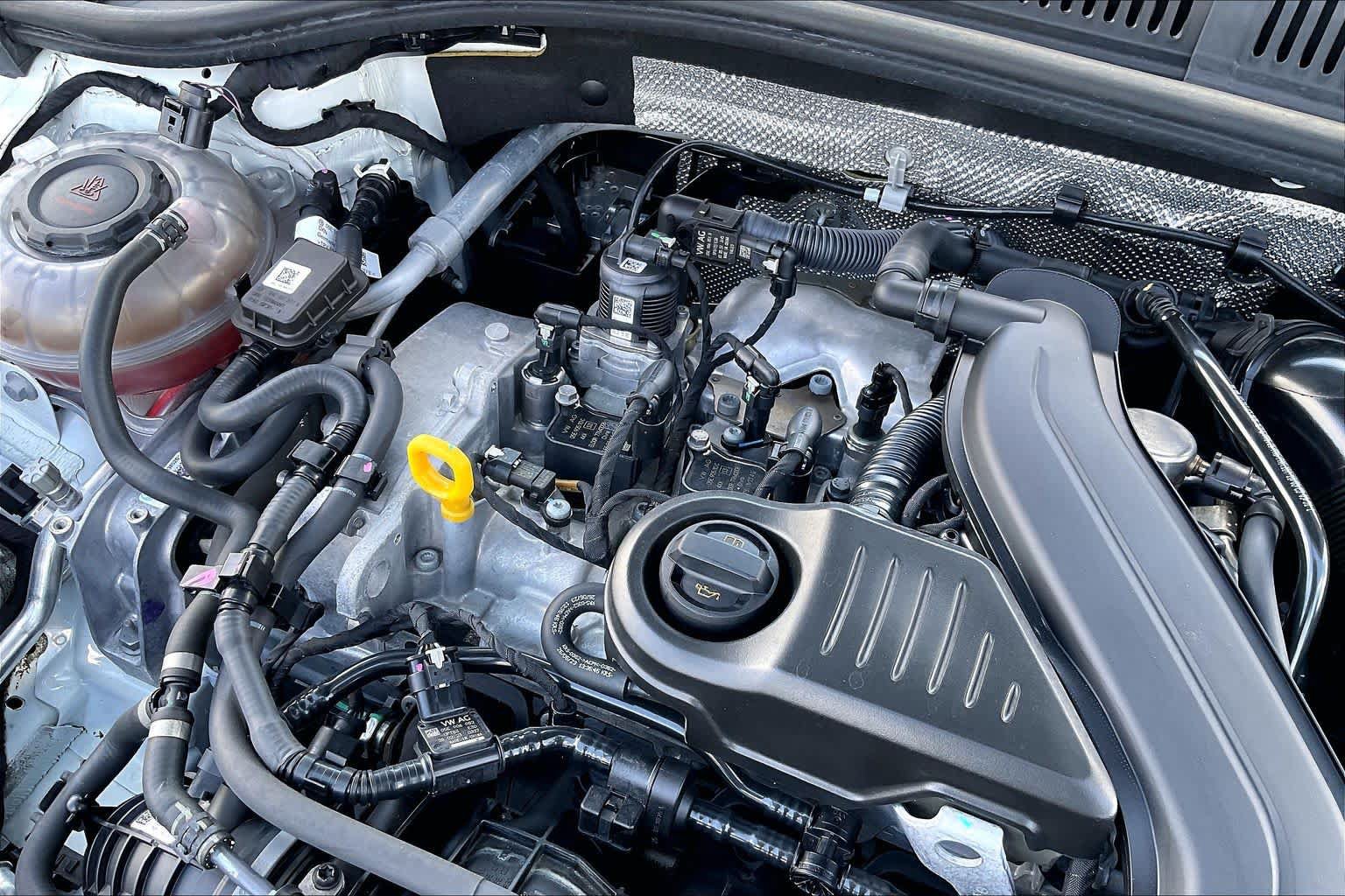 Used 2024 Volkswagen Jetta SE FWD image 31