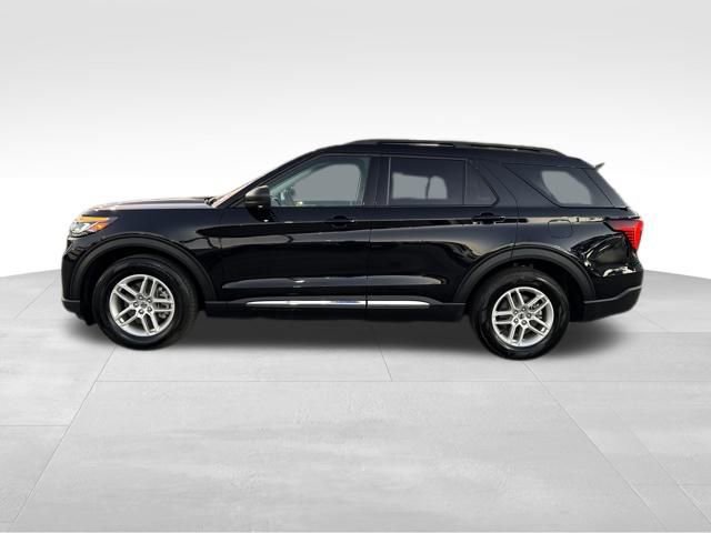 Used 2025 Ford Explorer Active video 2