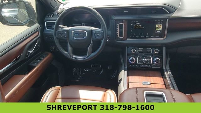 Certified 2024 GMC Yukon XL Denali Ultimate AWD/4WD image 23