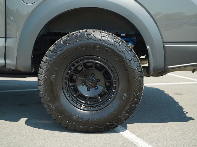 Used 2018 Ford F150 Raptor w/ Equipment Group 802A Luxury image 45