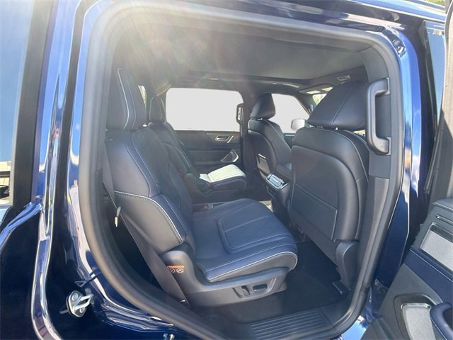 New 2026 INFINITI QX80 4WD w/ Sport Exterior Package image 25