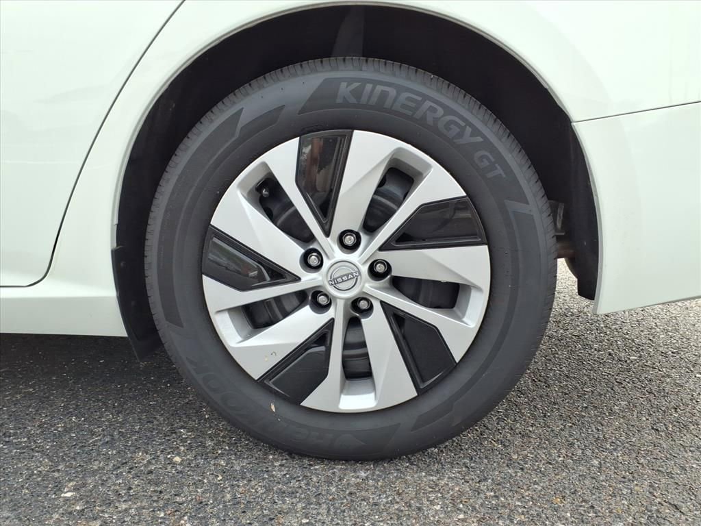 Used 2025 Nissan Altima 2.5 S image 20