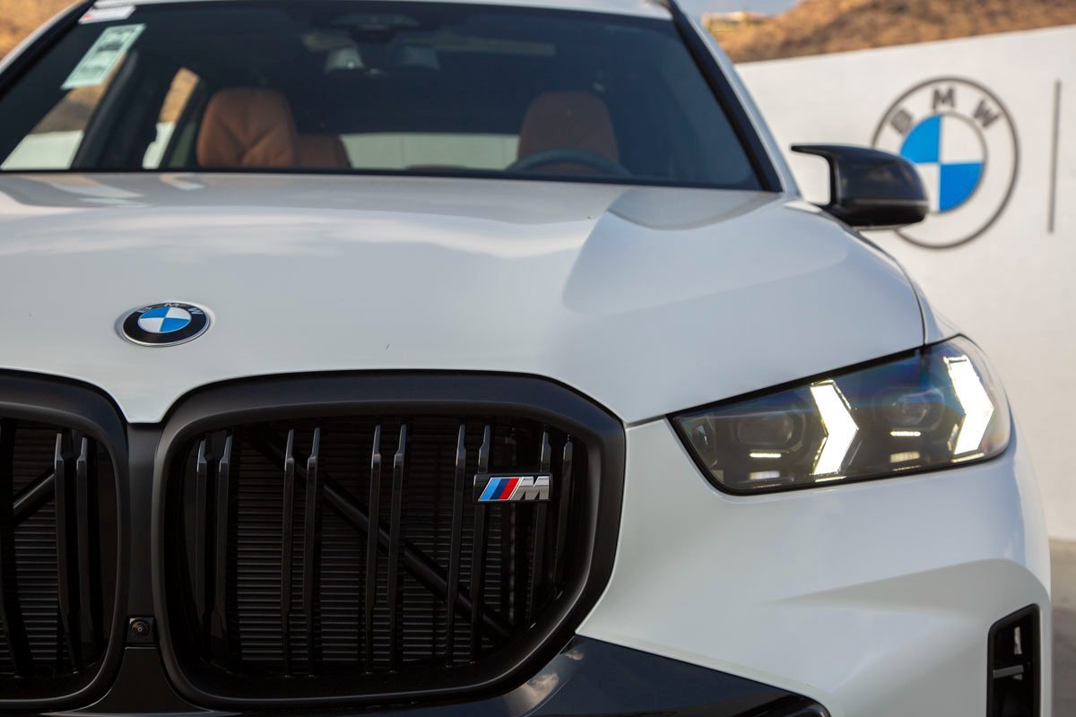 New 2026 BMW X5 M60i image 9