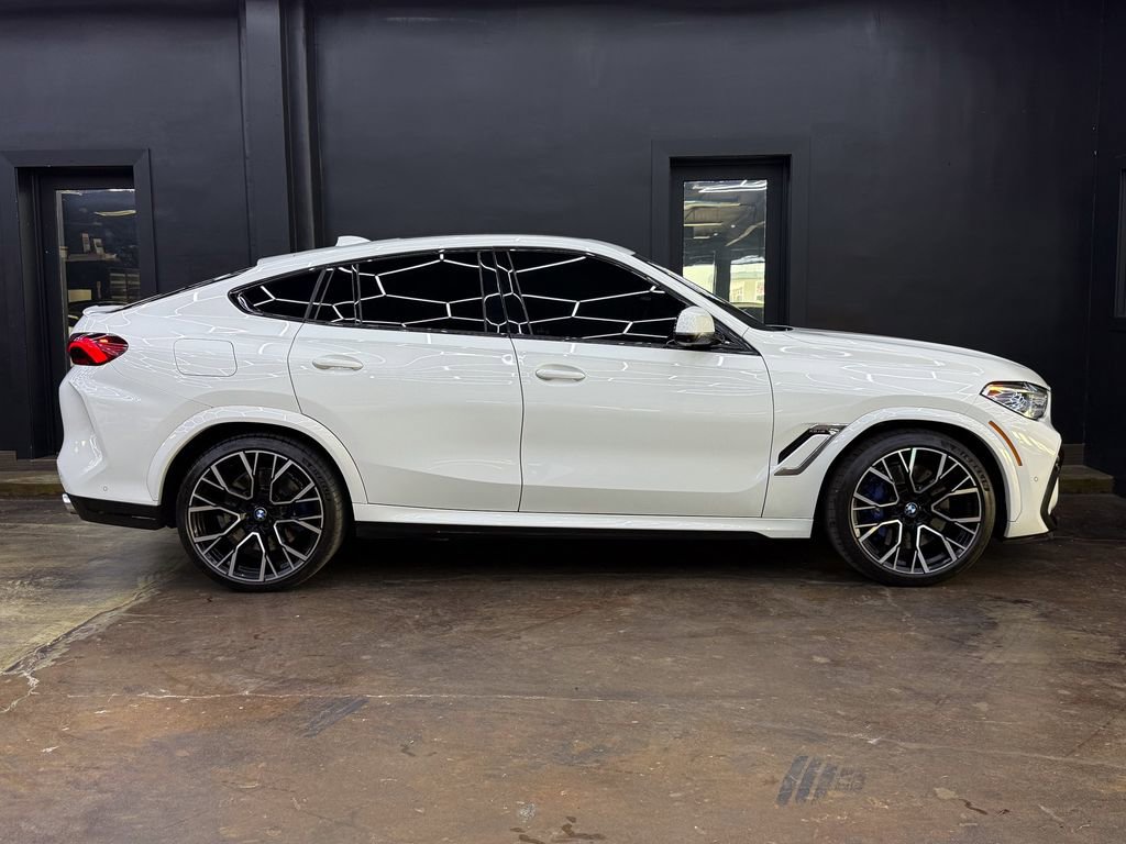 Used 2021 BMW X6 M w/ Executive Package image 10