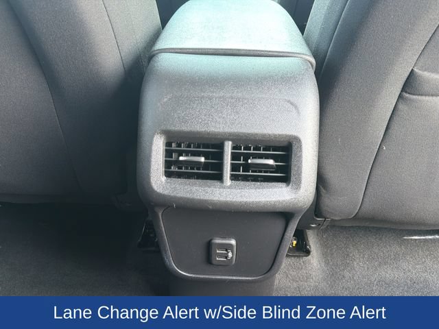 Used 2023 Chevrolet Equinox LT w/ Driver Convenience Package FWD image 25
