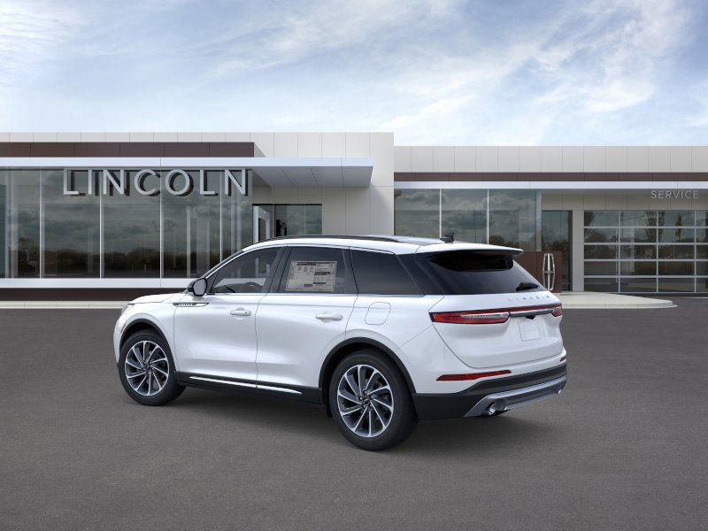 New 2026 Lincoln Corsair Premiere image 4