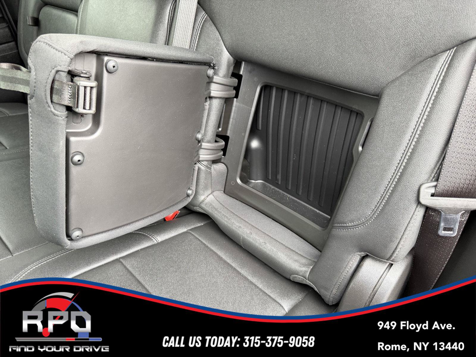 Used 2023 Chevrolet Silverado 1500 RST AWD/4WD image 34