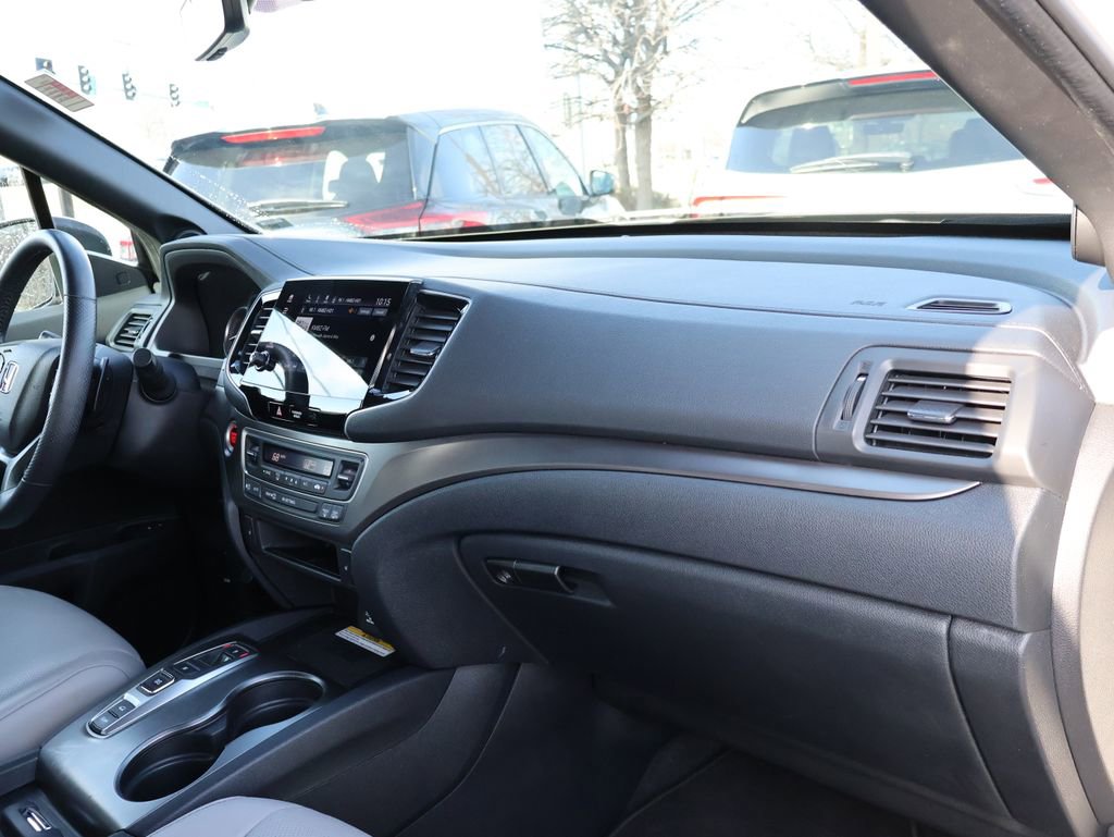 Certified 2023 Honda Passport EX-L image 9