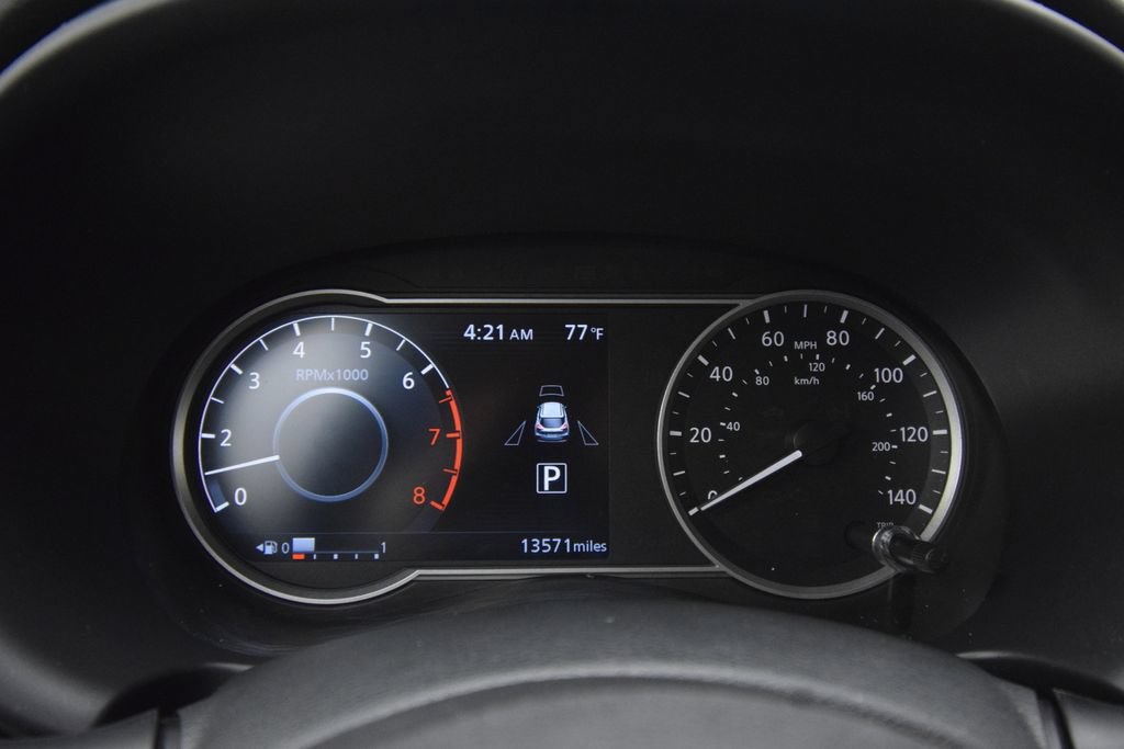 Used 2020 Nissan Kicks SR w/ Exterior Package FWD image 20
