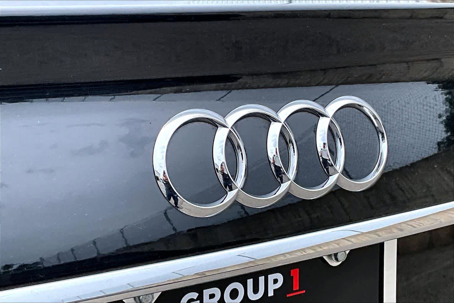 Used 2022 Audi A4 2.0T Premium Plus w/ Premium Plus Package AWD/4WD image 34