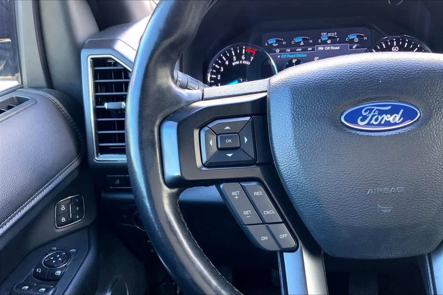 Used 2019 Ford Expedition Limited AWD/4WD image 24