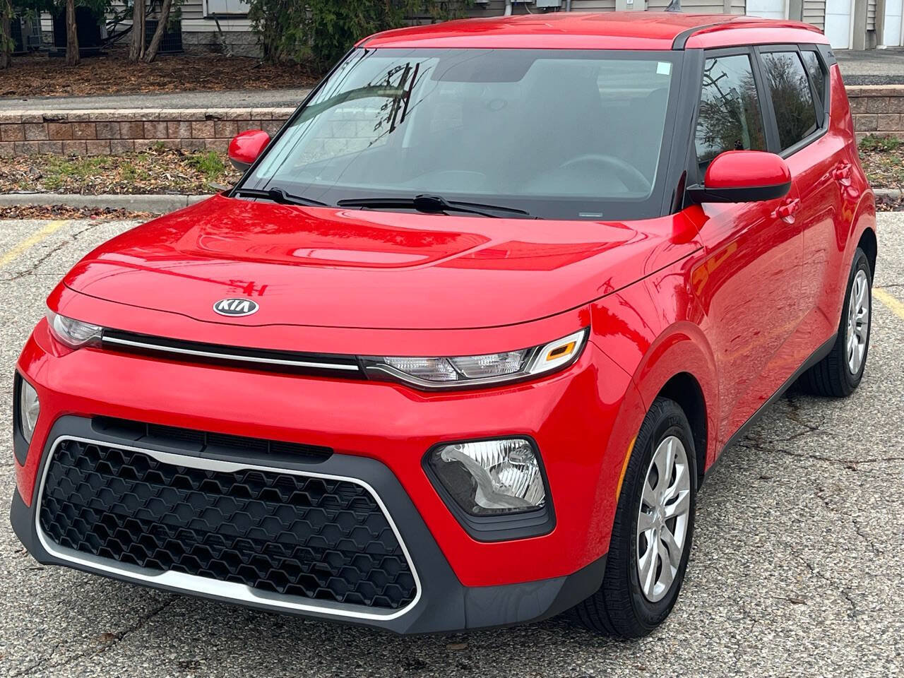 Used 2020 Kia Soul LX image 4