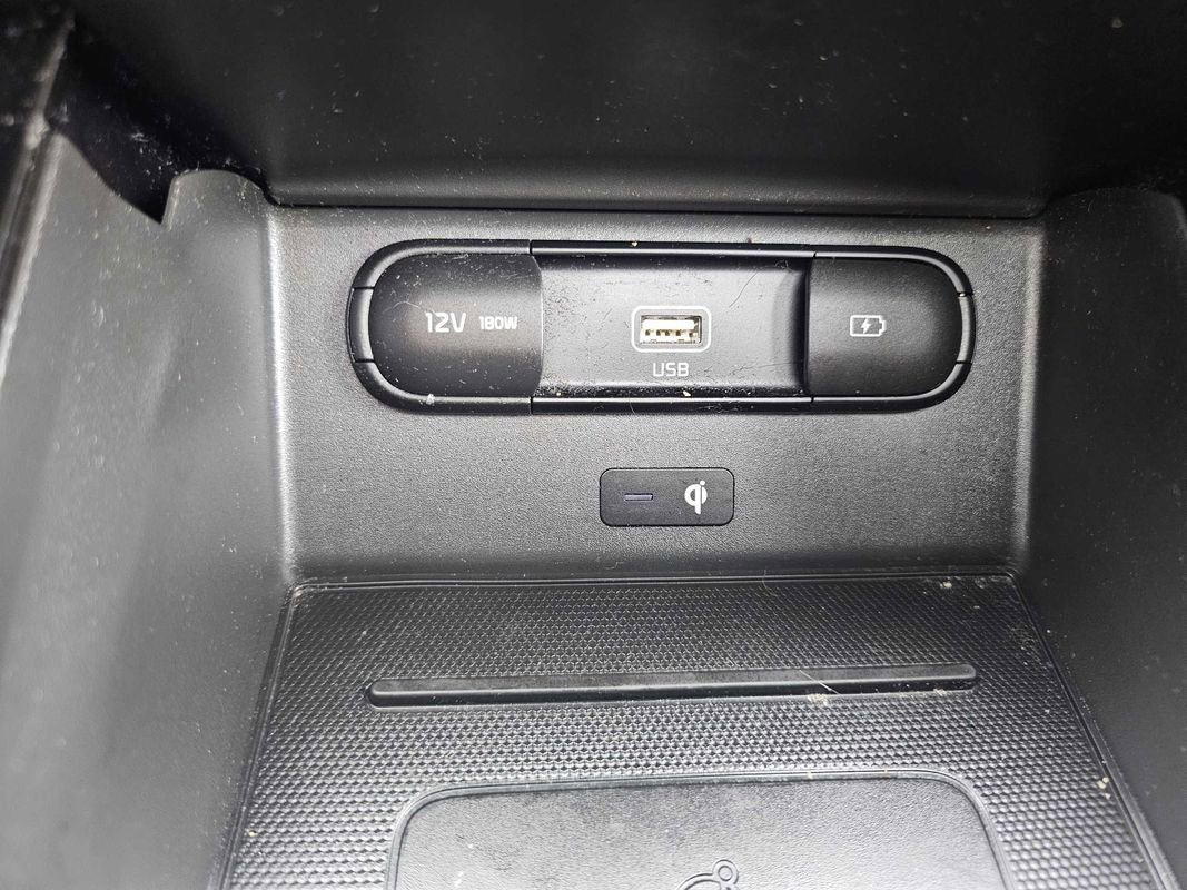 Used 2020 Kia Telluride SX w/ SX Prestige Package image 21