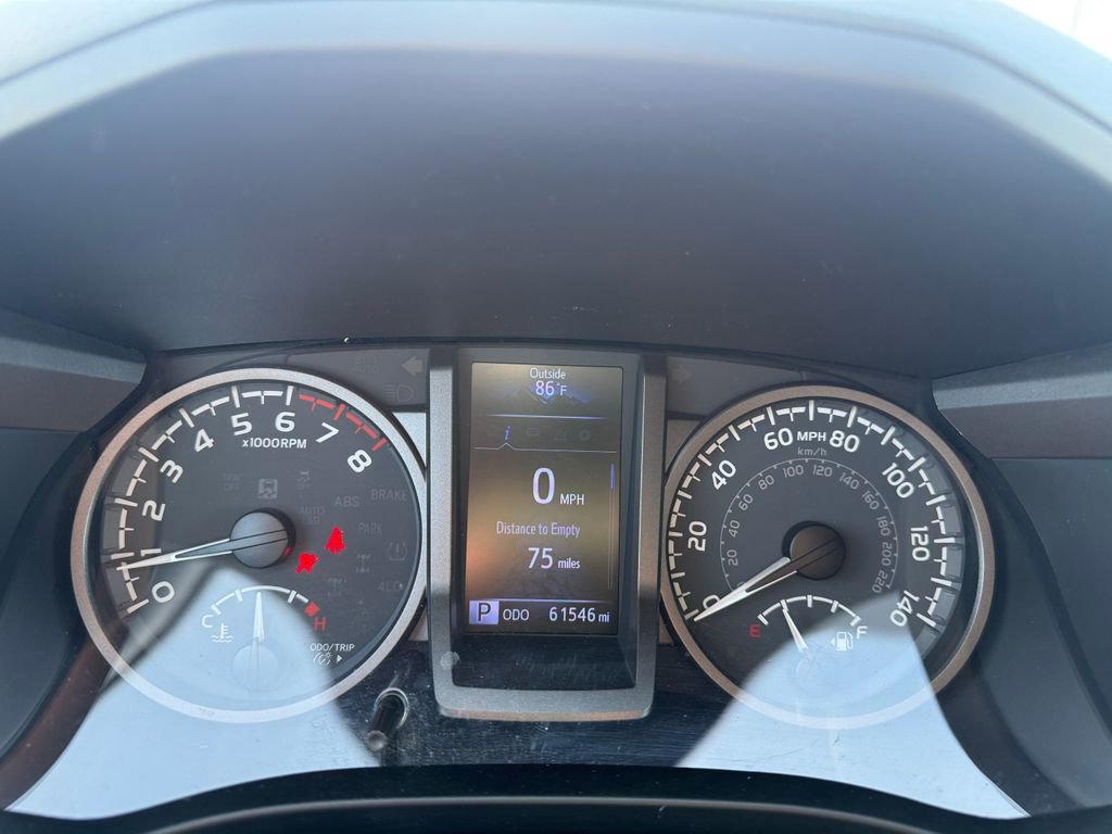 Used 2020 Toyota Tacoma TRD Sport w/ Technology Package AWD/4WD image 30