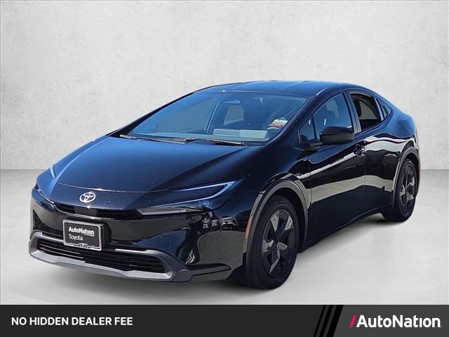 Used 2024 Toyota Prius LE FWD image 1